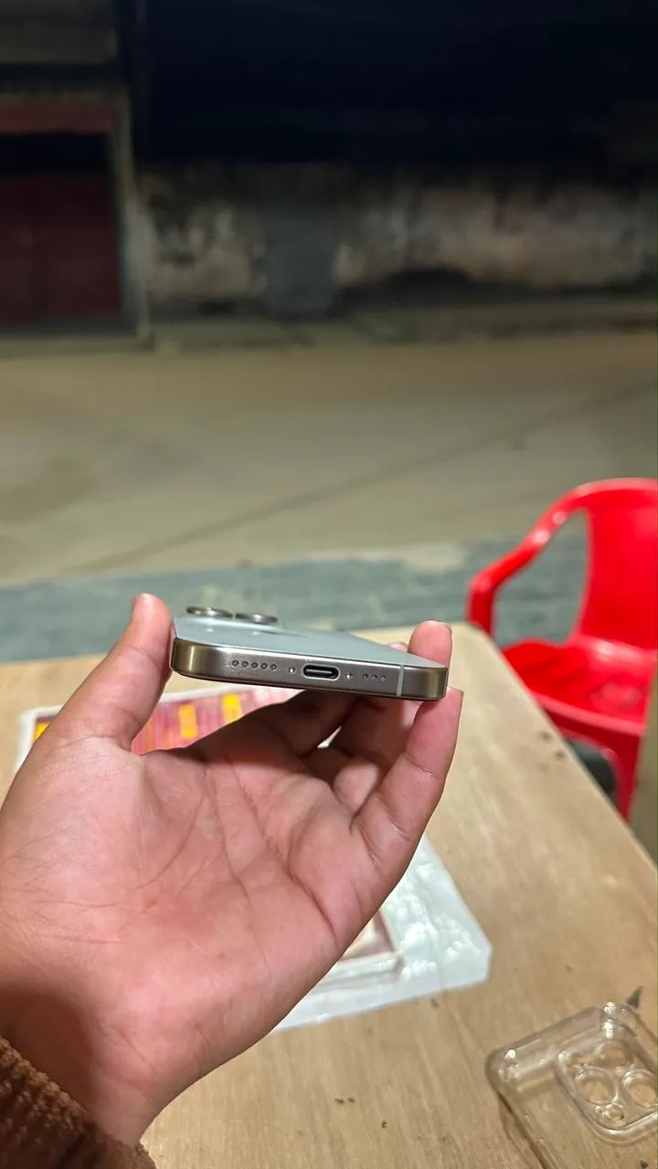 iPhone 15PRO 128GB - Foto 5