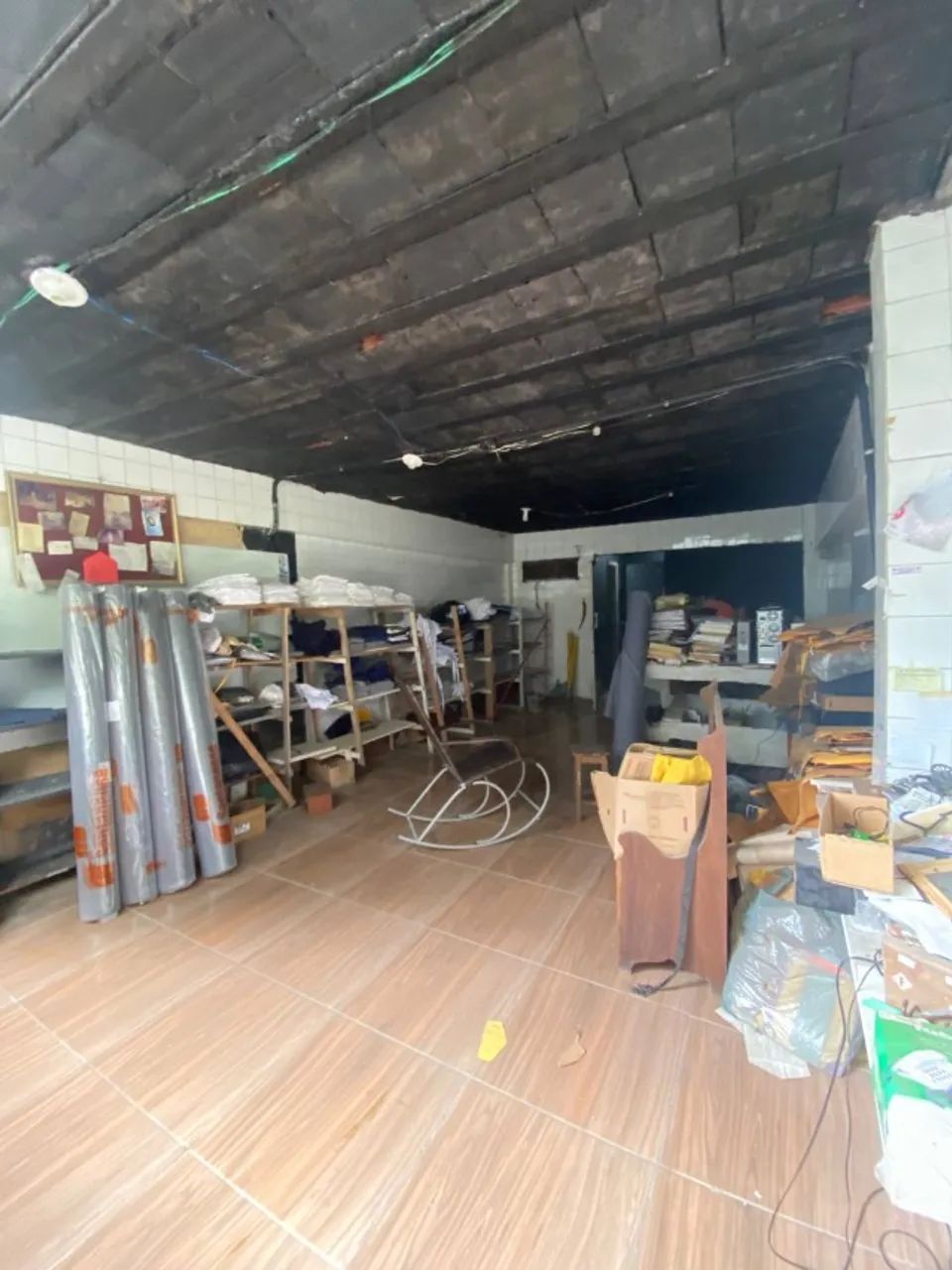 Loja de 2 andares - 120m² - Coronel Veiga - Na principal - Foto 5