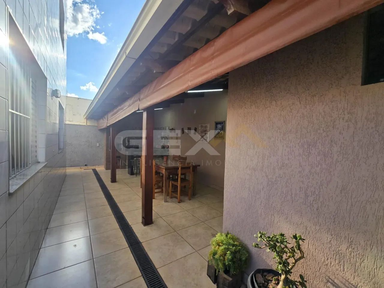 Apartamento à Venda com Espaço Gourmet e Churrasqueira, Centro - Divinópolis MG - Foto 3
