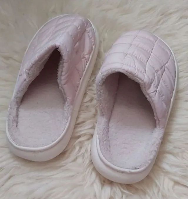 Novo chinelo com pelo 38 - Foto 3