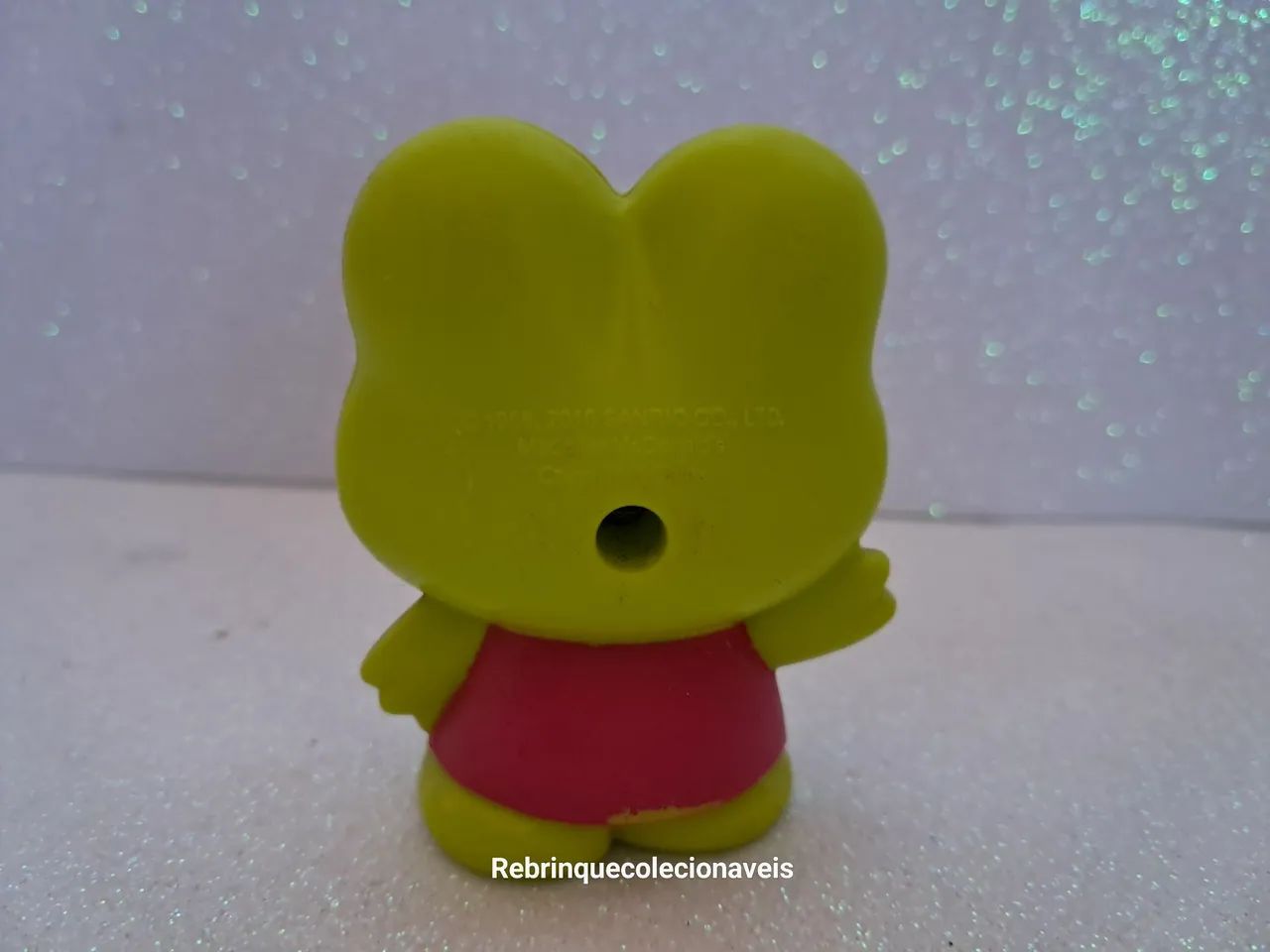 Miniatura colecionável Keroppi ( Hello kitty) 6cm - Foto 2