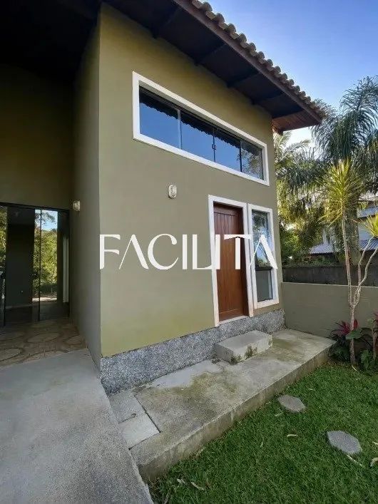 Casa com 3 quartos no bairro Rio Tavares, Florianópolis. - Foto 2