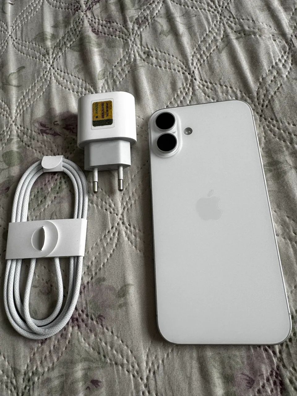 Iphone 16 Plus 128GB Branco 