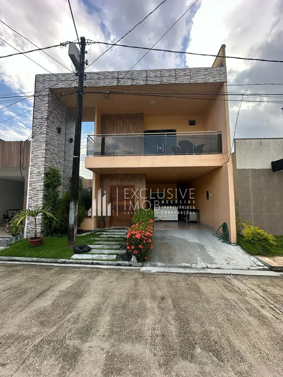 Imóvel para aluguel tem 220 metros quadrados com 4 quartos em Parque Guajará (Icoaraci) - 