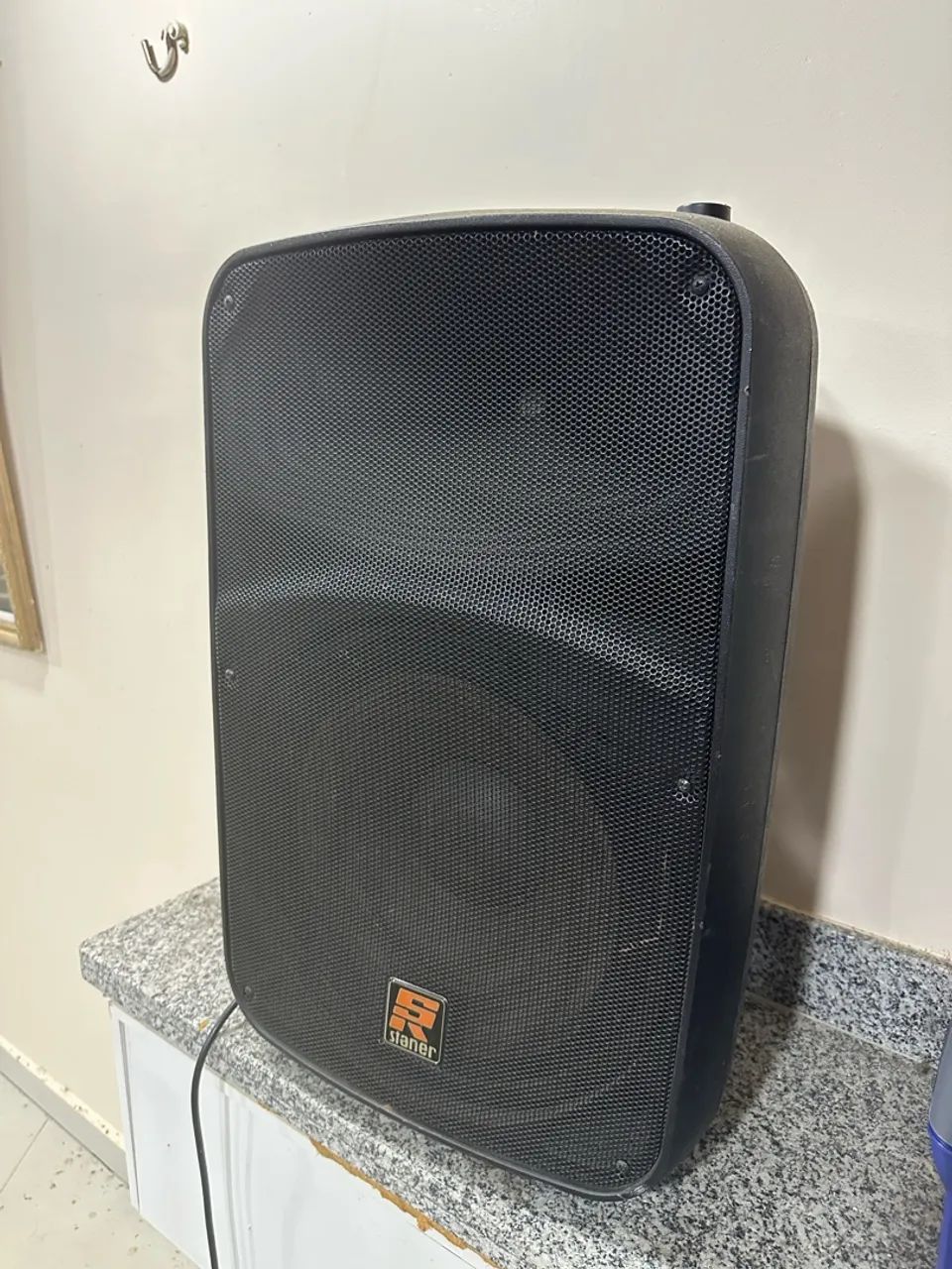 Vendo Caixa de som Staner 315A