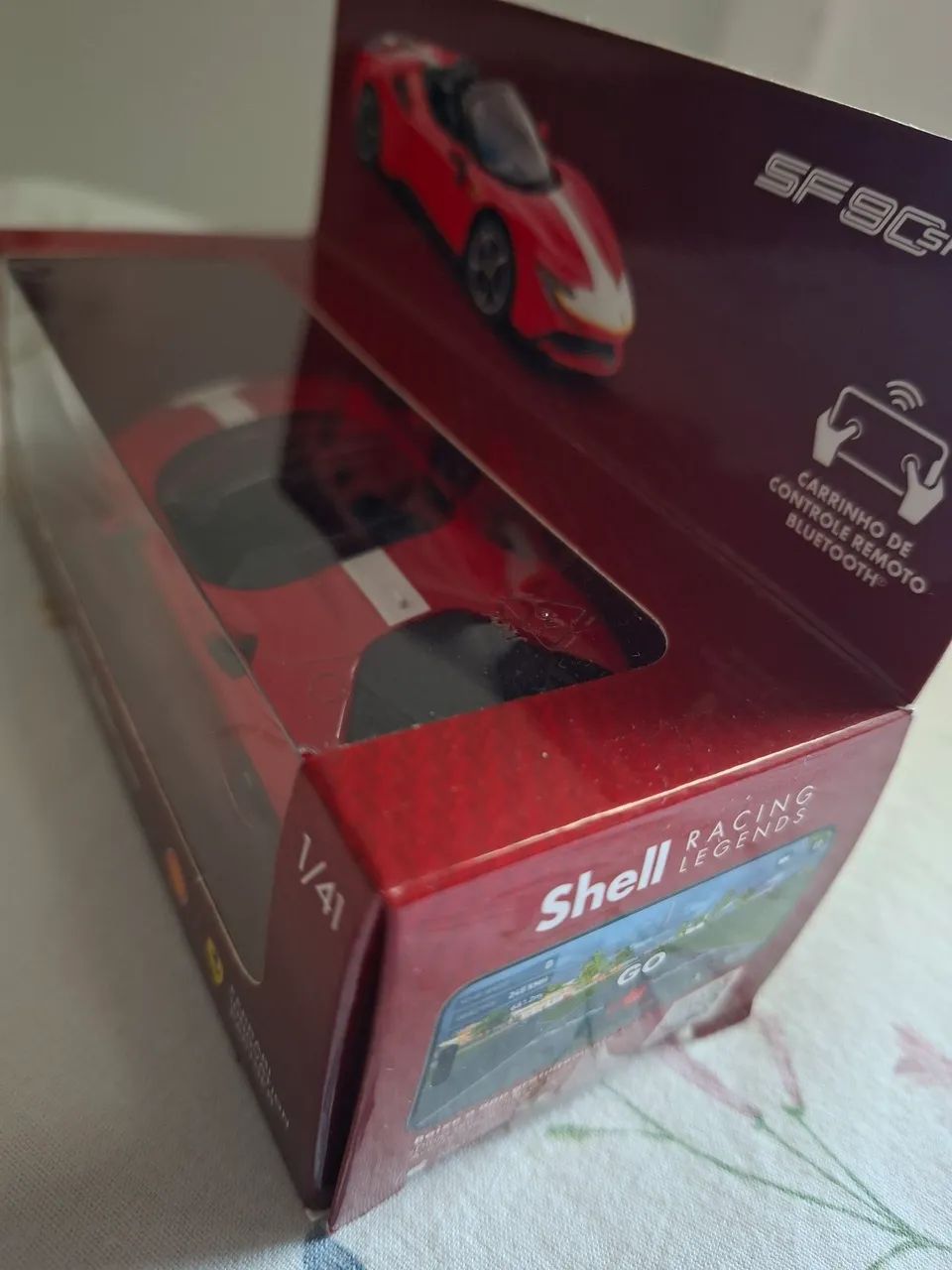 Miniatura Ferrari SF90 Spider Shell com controle via app. - Foto 3