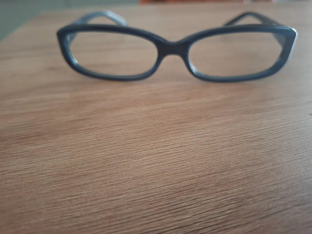 Armação de óculos - marca Oakley  - Foto 2