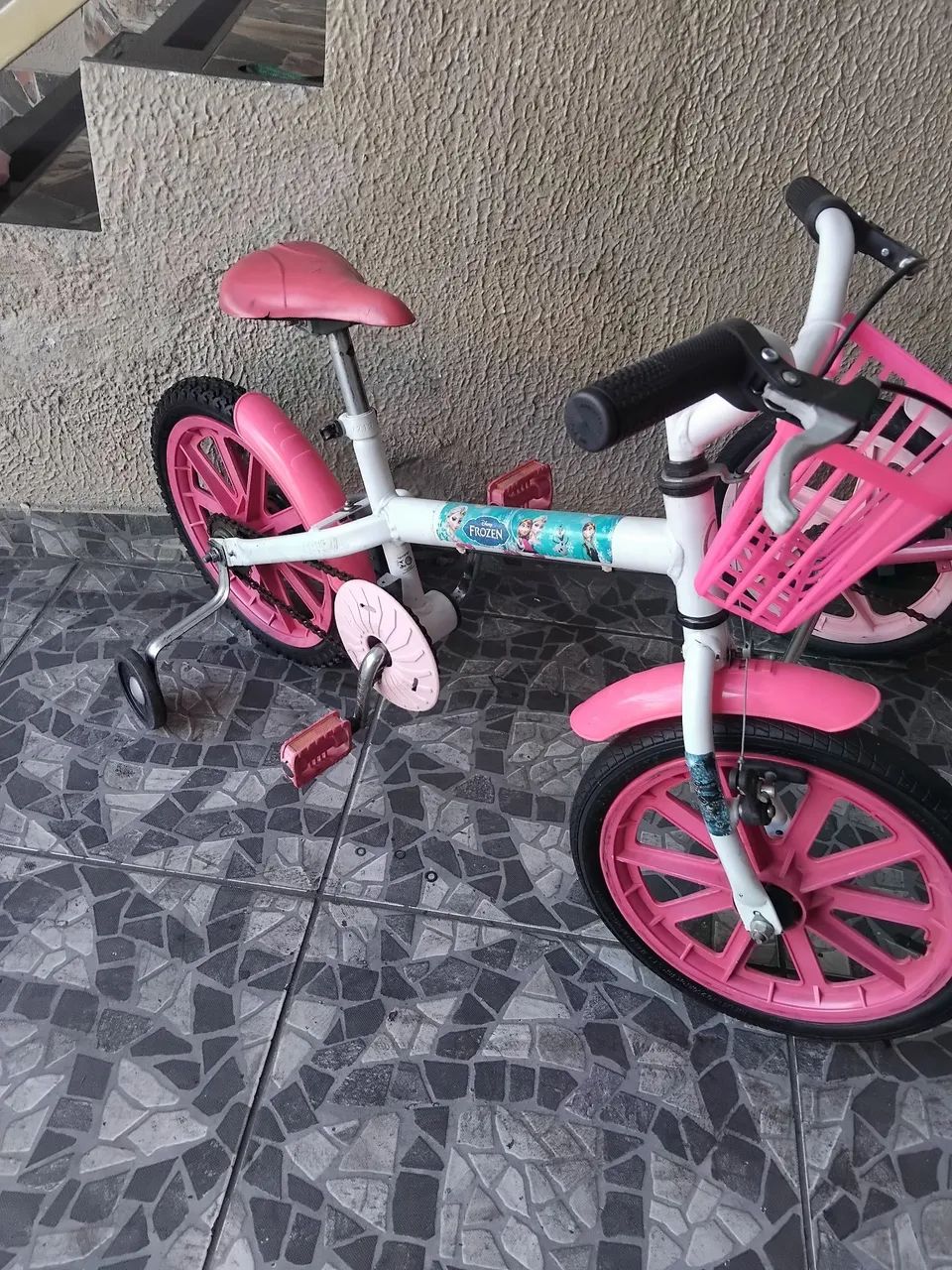 Bicicleta infantil rosa revisada  - Foto 3