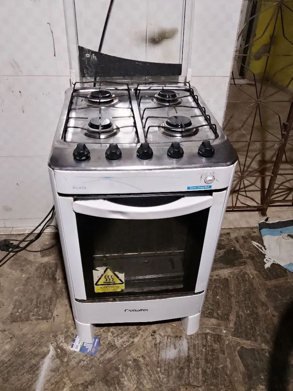 Fogão esmaltec 