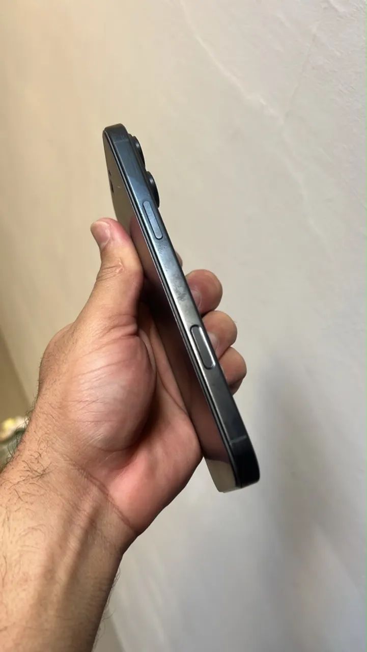 iPhone 16 pro Max  - Foto 3