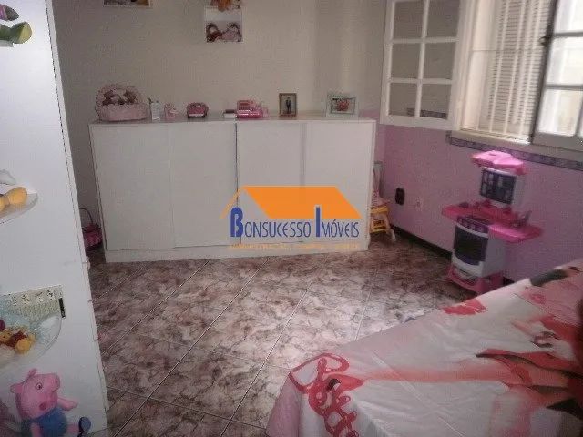 Casa de 6 quartos no bairro Aparecida - Foto 4