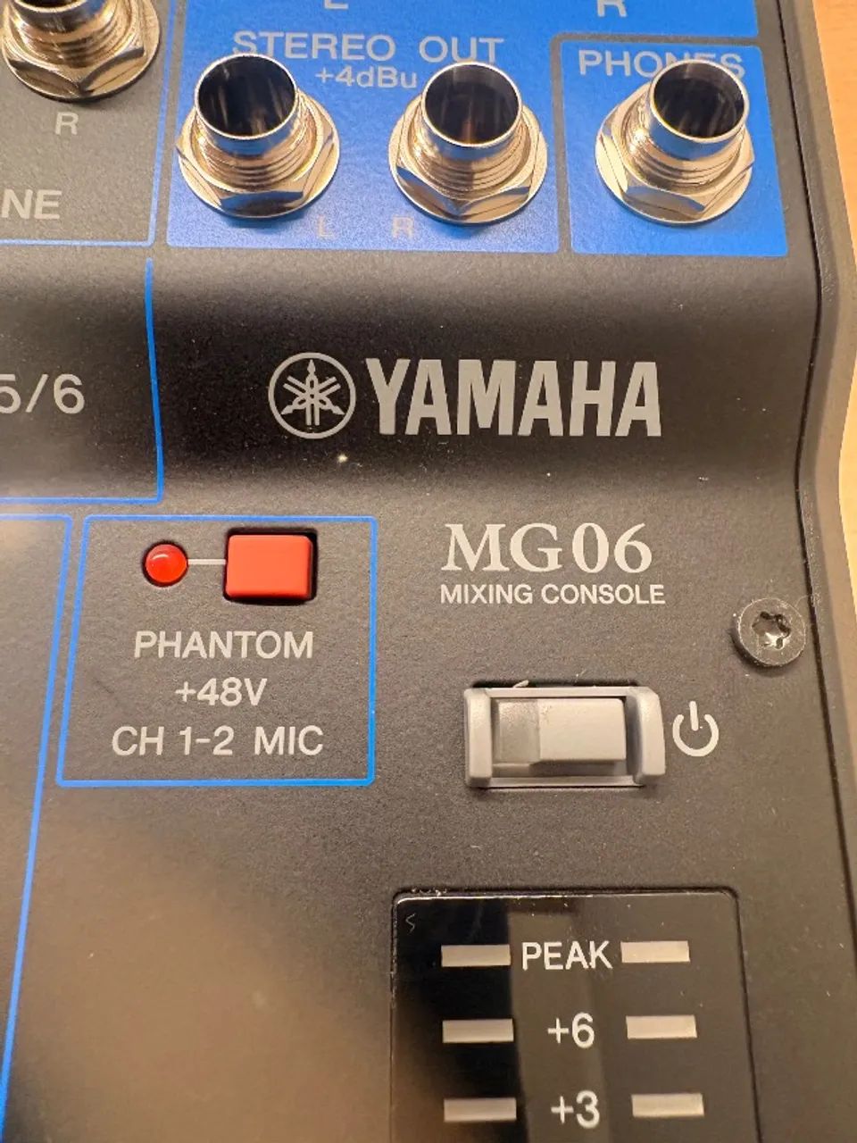 Mesa de som Yamaha MG06 - Foto 4