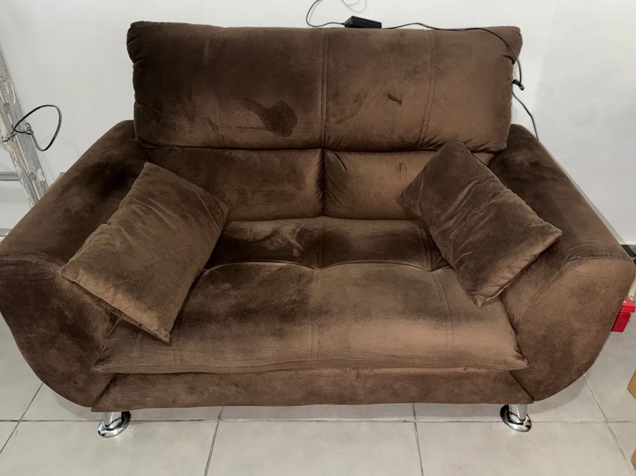 Vendo sofá novíssimo  - Foto 2