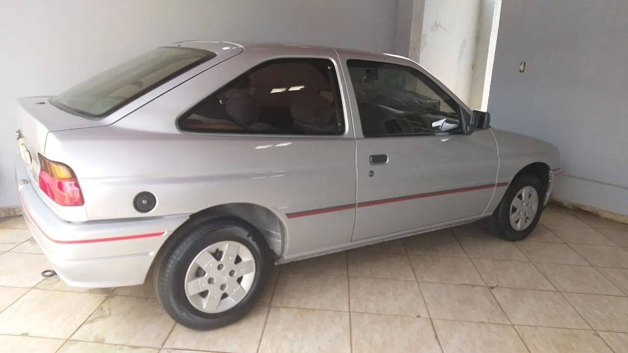 Ford Escort GL 1.8i / 1.8 1996