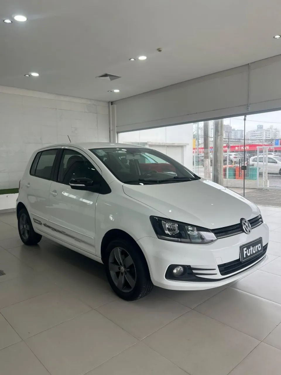 Volkswagen Fox Connect 1.6 Flex 8V 5P 2020 - Foto 3