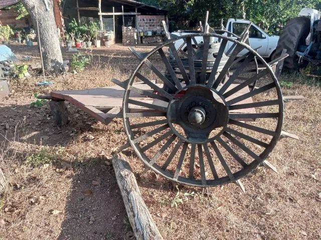 CONJUNTO TRATOR VALMET 85 E ROÇADEIRA DE ARRASTO. - Foto 4