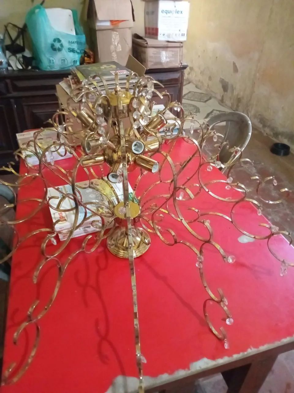 Um lindo lustre  - Foto 4