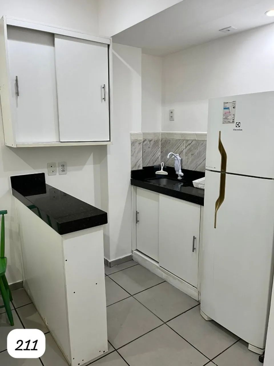 Quitinete Semi-mobiliada no Centro de Niteroi - Foto 5