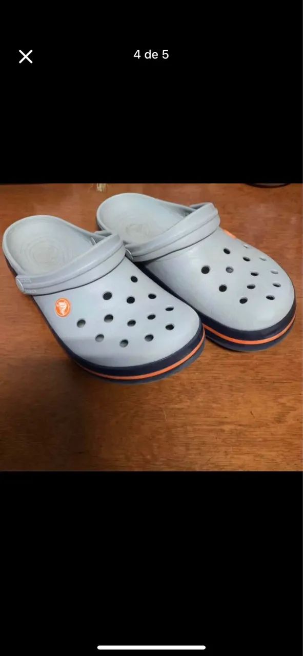 Vendo kit 4 Crocs originais - Foto 4
