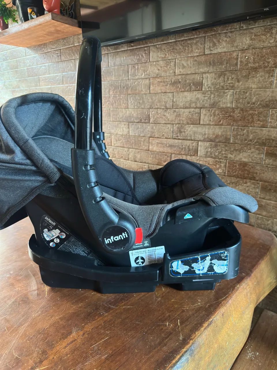 Cadeira de Bebê Conforto Infanti com Base