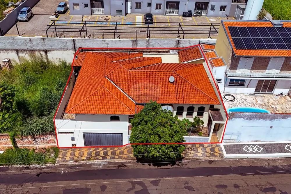 Casa a venda- 3 dormitórios no Jardim Petrópolis, SP