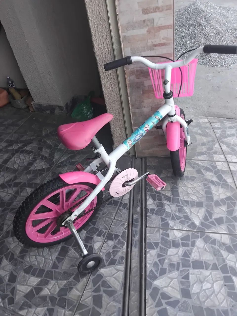 Bicicleta infantil rosa  - Foto 5