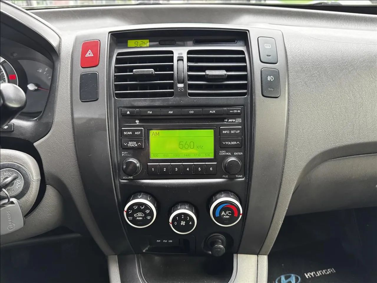 Hyundai Tucson 2.0 16V Mec., foto 6 de 13