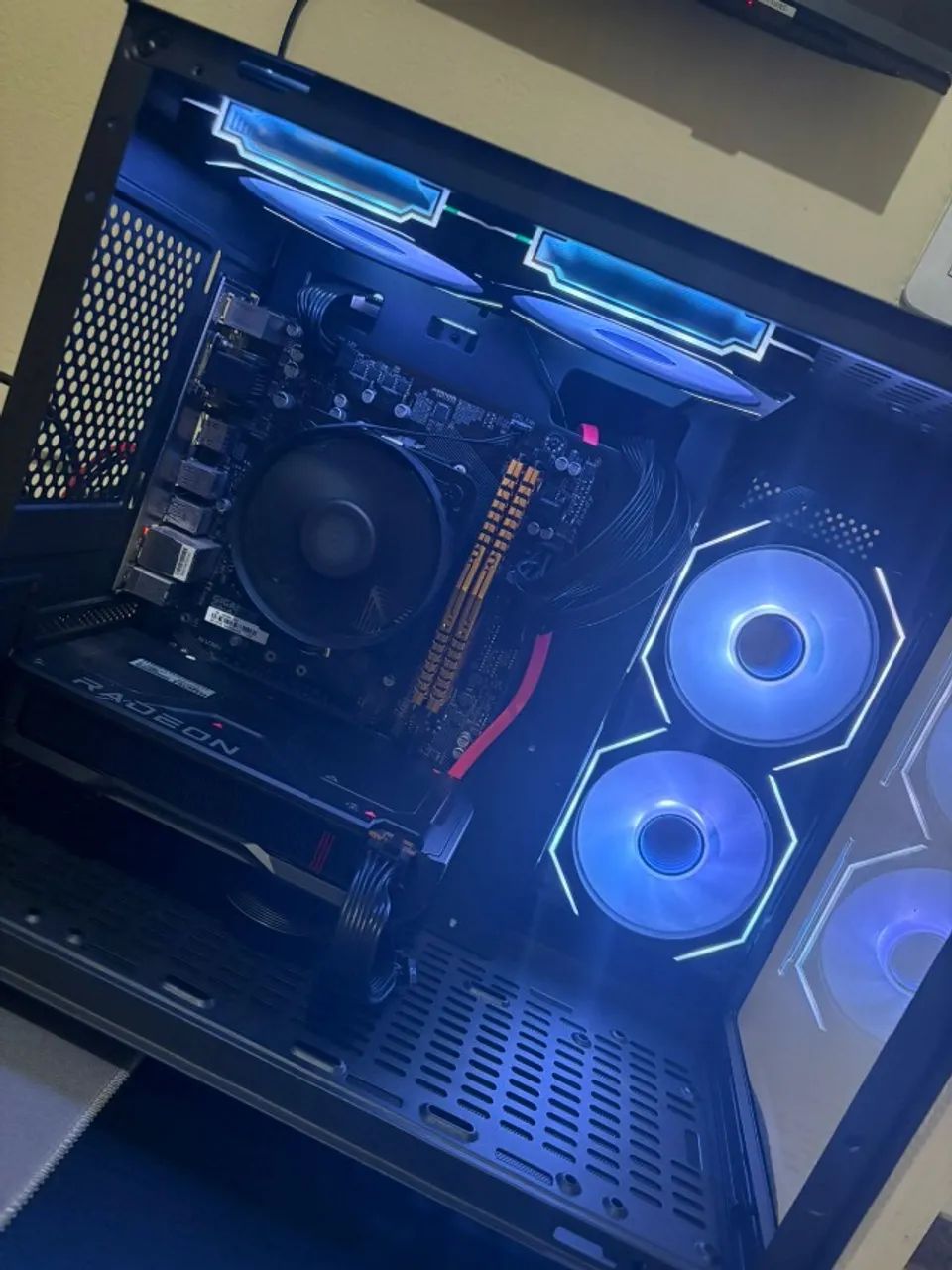 PC GAMER (RYZEN 5600 + RX 7600) - Foto 3
