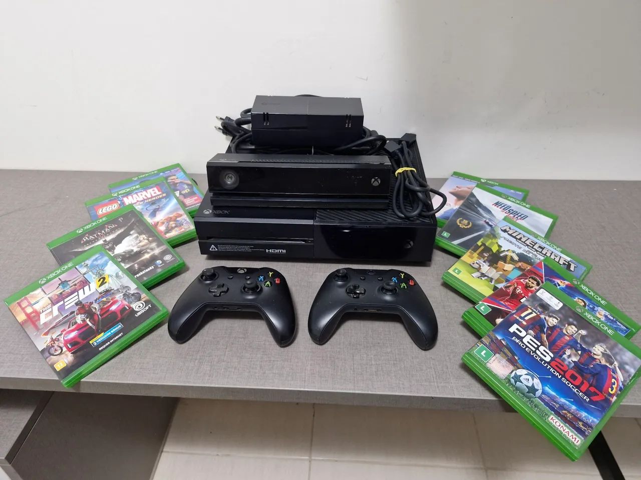 Xbox One + 2 Controles + 9 Jogos  - Foto 2