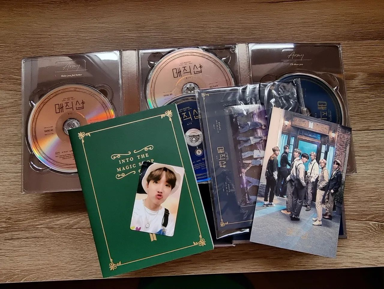BTS 5TH MUSTER "MAGIC SHOP" DVD + JHOPE PHOTOCARD