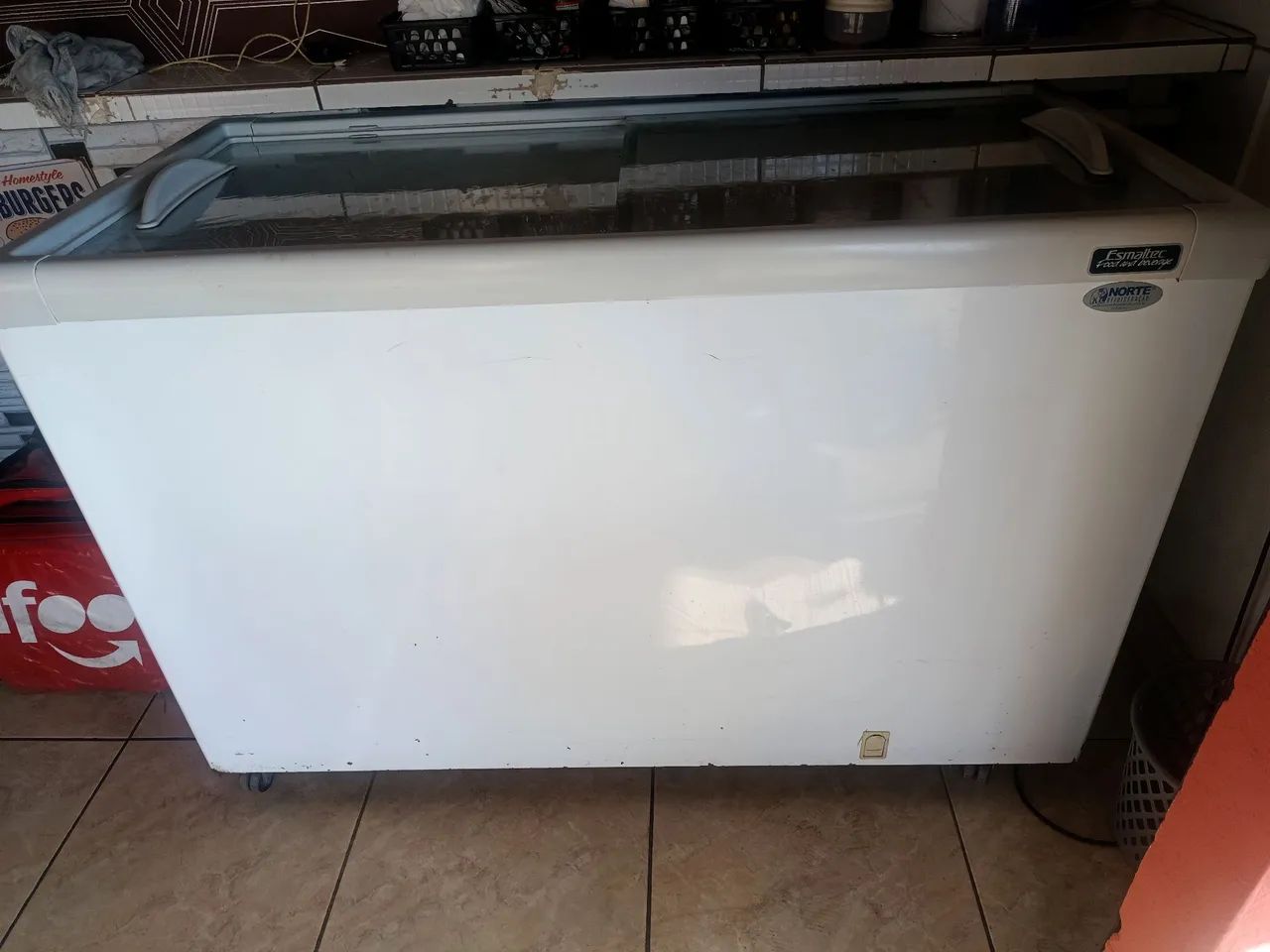 Freezer Esmaltec 2 tampas de vidro  - Foto 2