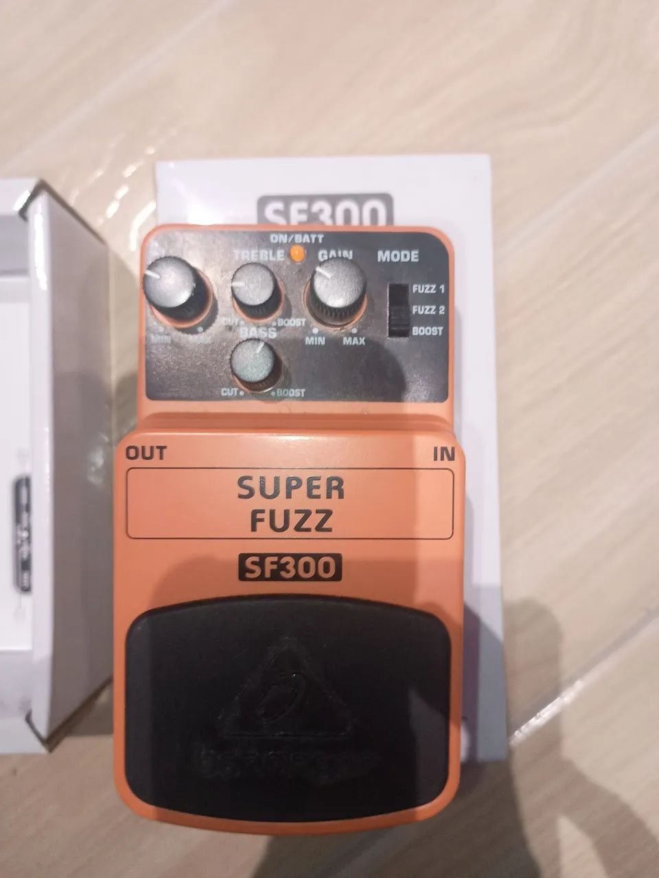 Pedal fuzz behringer - Foto 3