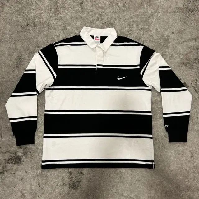 supreme nike stripe rugby - Roupas - Campo Belo, São Paulo