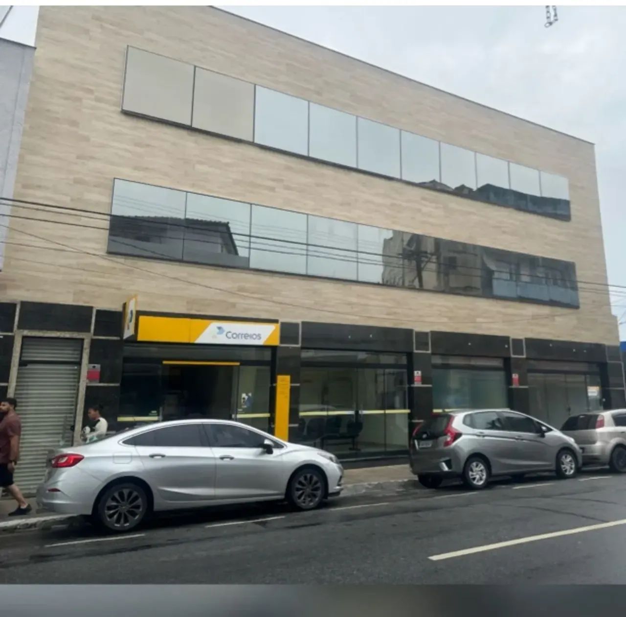 Salas e Loja Comercial para Locação  Estrutura Moderna e Excelente no Centro de Macaé