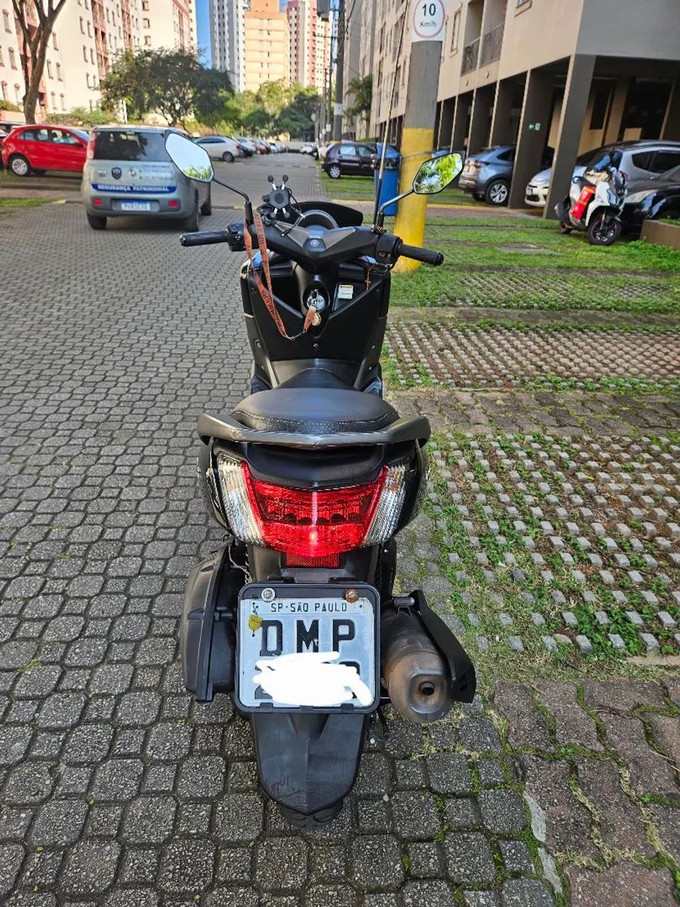 NMAX 160 - Foto 3