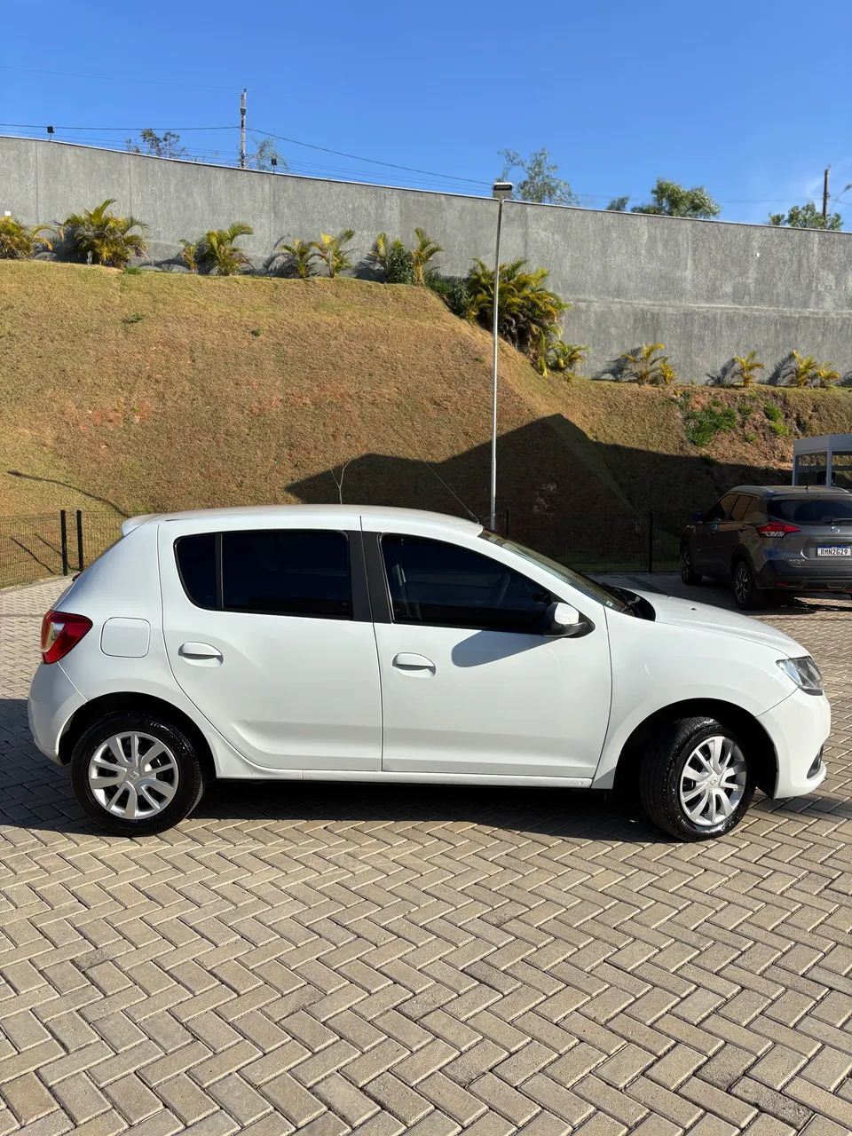 Renault Sandero Expression Flex 1.6 16V 5P 2017 - Foto 2