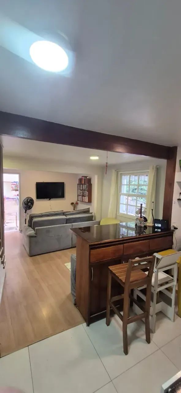VENDA - Casa duplex com vaga no Valparaiso