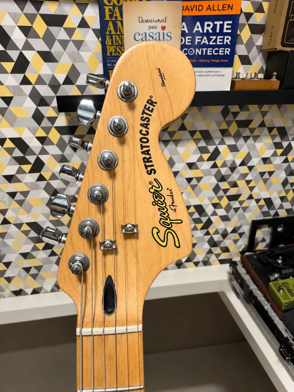 Guitarra Squier standard | Com Upgrades - Foto 2
