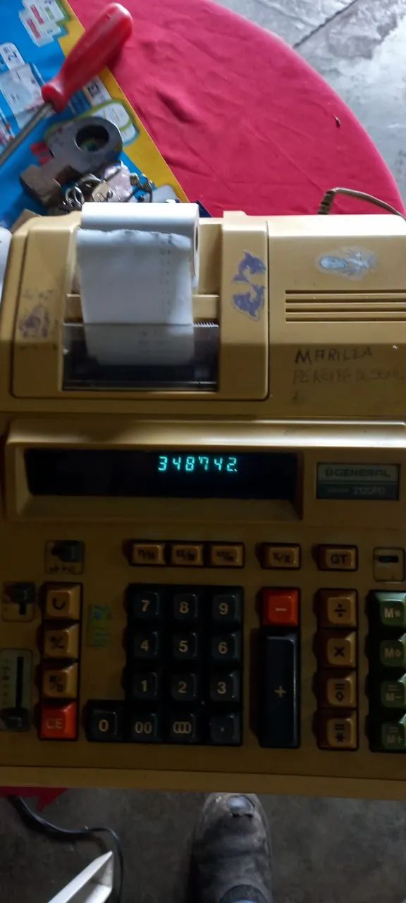 Calculadora antiga GENERAL  TEKNIKA 2120PD - Foto 4