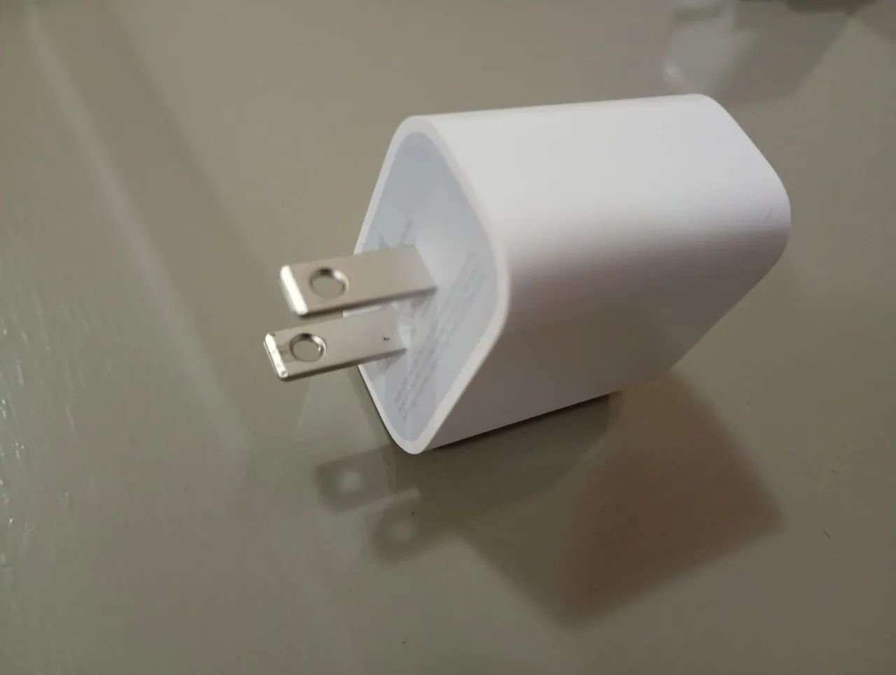 Carregador de tomada USB-C de 20W Apple Autêntico Original  - Foto 2