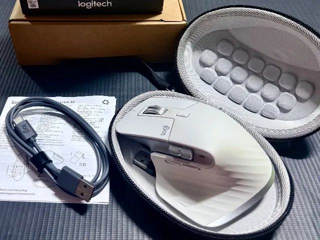 Mouse Logitech MX MASTER 3S - Foto 2