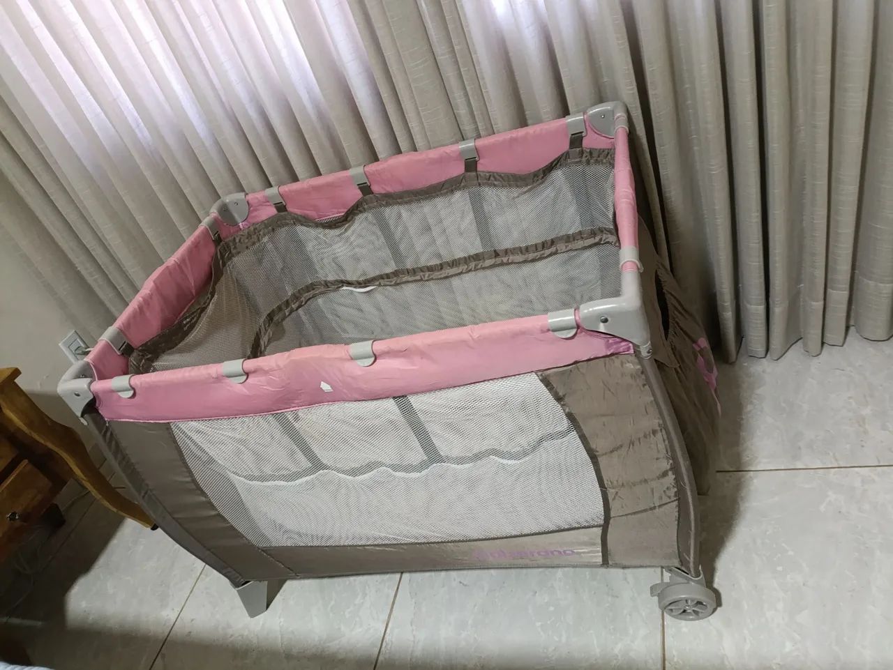 Vendo chiqueirinho super conservado