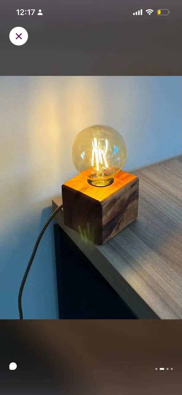 Luminária de mesa de madeira com lâmpada LED - Foto 2