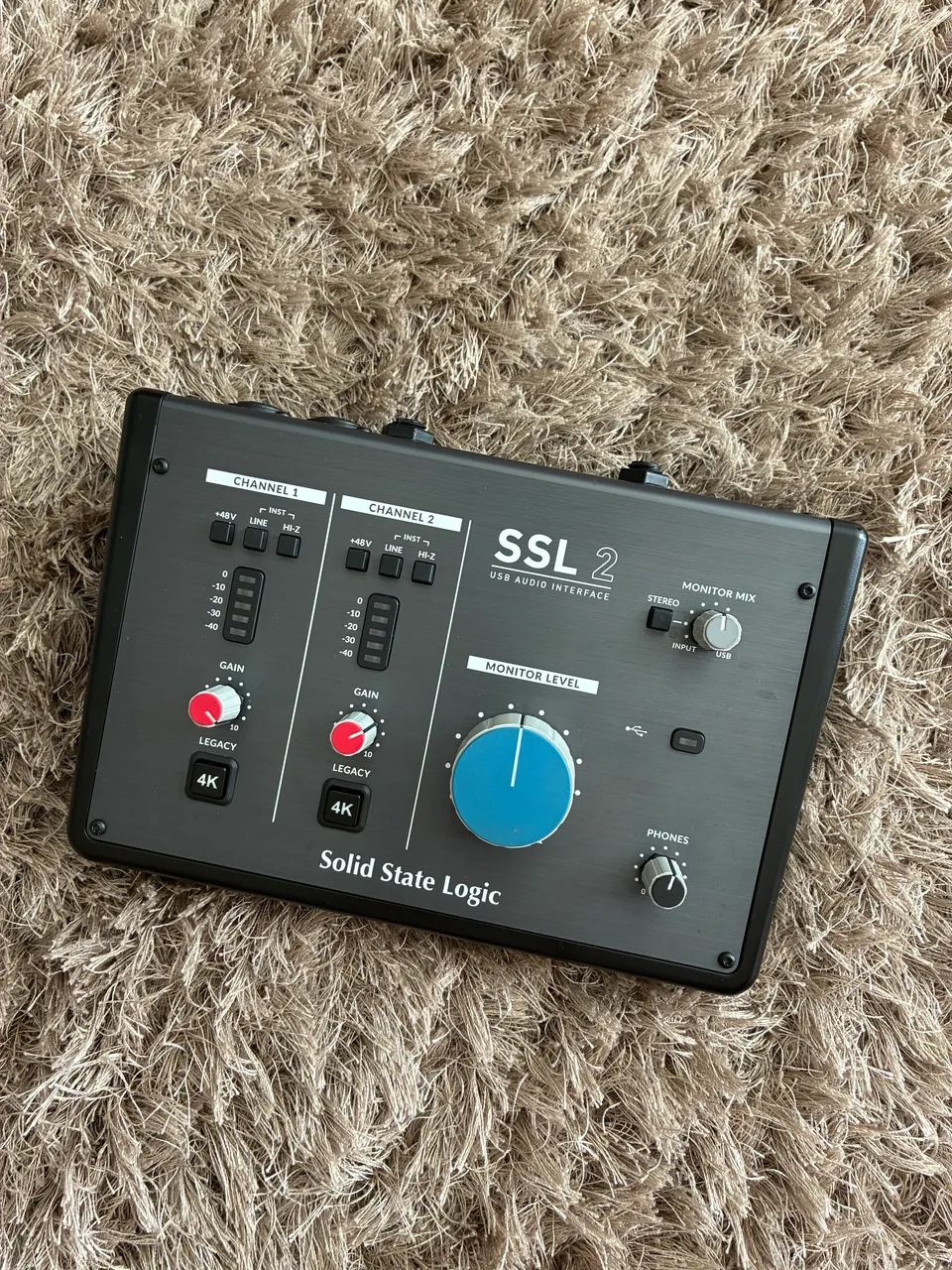 Interface Solid State SSL2