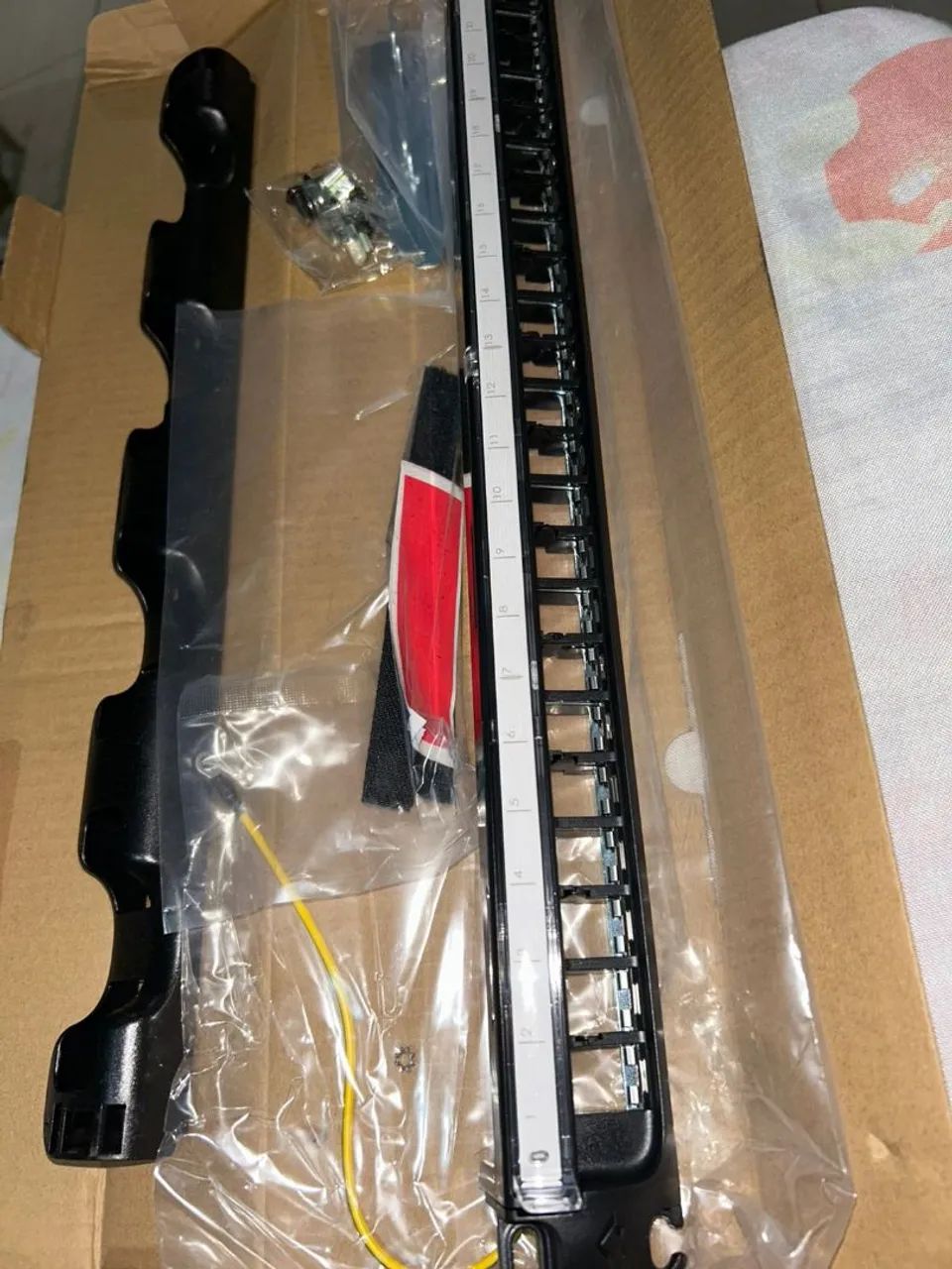 Patch panel blindado Furukawa  - Foto 2