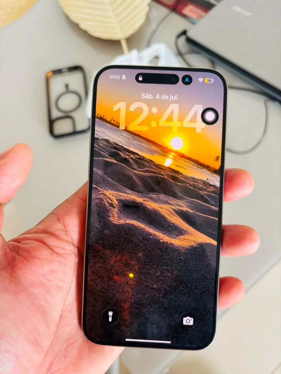 Iphone 15 PRO MAX 256gb - Foto 3