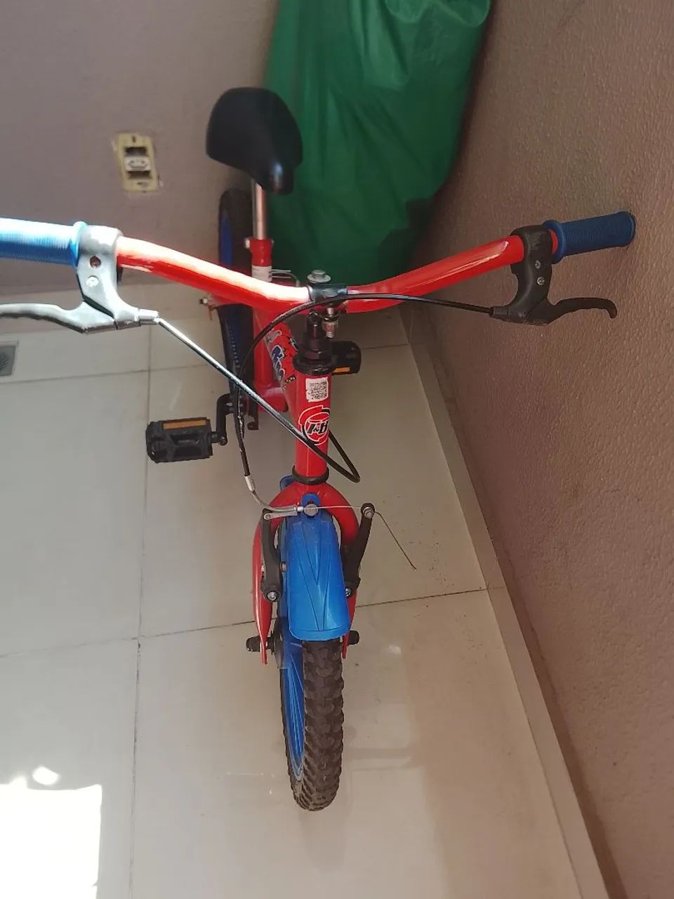 Vendo bicicleta aro 16 em ótimo estado  - Foto 2