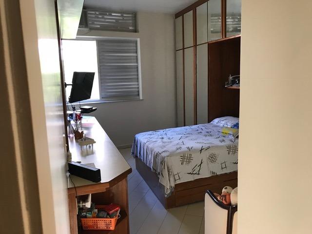 Rua Itacuruçá , 04 dormitórios , amplo (170m2) juntinho ao metô - Foto 12