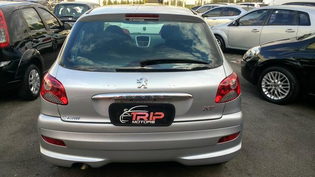 Peugeot 207 XR 1.4 flex 2013 - Foto 4