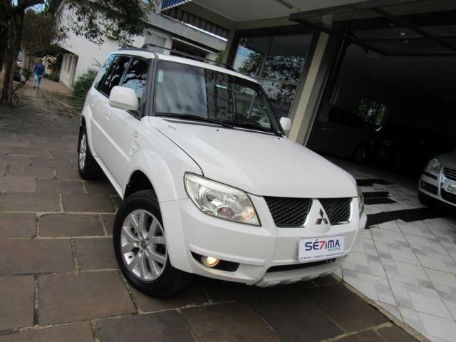 Mitsubishi Pajero TR4 GLS 4x4 Manual - 2012 - Foto 6